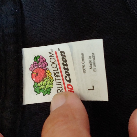 Fruit of the Loom Black Graphic Tee - Picture 5 of 5